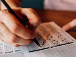 Rajasthan: पेपर लीकर पर सरकार ने जारी की रिपोर्ट,  विपक्ष ने बताया युवाओं से धोखा Rajasthan: पेपर लीकर पर सरकार ने जारी की रिपोर्ट,  विपक्ष ने बताया युवाओं से धोखा