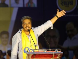 Rohit Pawar Viral Video: आवाज खाली! शहाणपणा करायचा नाही!! पोलीस स्टेशनमध्ये ड्रामा Rohit Pawar Viral Video: आवाज खाली! शहाणपणा करायचा नाही!! पोलीस स्टेशनमध्ये ड्रामा