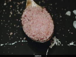 Your Love For Himalayan Pink Salt Over Table Salt Might Be Leading To Iodine Deficiency, Warns Doctor In Viral Video Your Love For Himalayan Pink Salt Over Table Salt Might Be Leading To Iodine Deficiency, Warns Doctor In Viral Video
