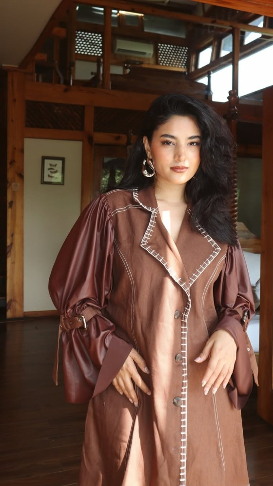 Somya Gupta Slays in Earthy Brown Ensemble