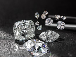 World Diamond Council Head Says Lab-Grown Gem Prices Crashing: "The Bubble Has Burst" World Diamond Council Head Says Lab-Grown Gem Prices Crashing: "The Bubble Has Burst"