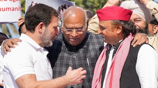 UP: सपा-कांग्रेस गठबंधन को लेकर कांग्रेस में बने दो गुट, एक पक्ष में तो दूसरा खिलाफ; दोनों के अपने-अपने तर्क