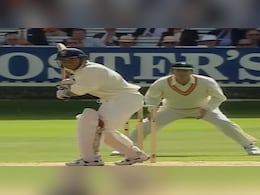 IND vs ENG: जब सचिन तेंदुलकर ने लॉर्ड्स में जमाया शतक, मैक्ग्रा, डोनाल्ड जैसे गेंदबाजों के उड़े थे होश, दुनिया थी हैरान IND vs ENG: जब सचिन तेंदुलकर ने लॉर्ड्स में जमाया शतक, मैक्ग्रा, डोनाल्ड जैसे गेंदबाजों के उड़े थे होश, दुनिया थी हैरान
