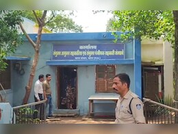 एक लाख के बदले नौकरी... 50 हजार की रिश्वत लेते रंगेहाथ पकड़ा गया सहकारिता विभाग का संयुक्त पंजीयक एक लाख के बदले नौकरी... 50 हजार की रिश्वत लेते रंगेहाथ पकड़ा गया सहकारिता विभाग का संयुक्त पंजीयक