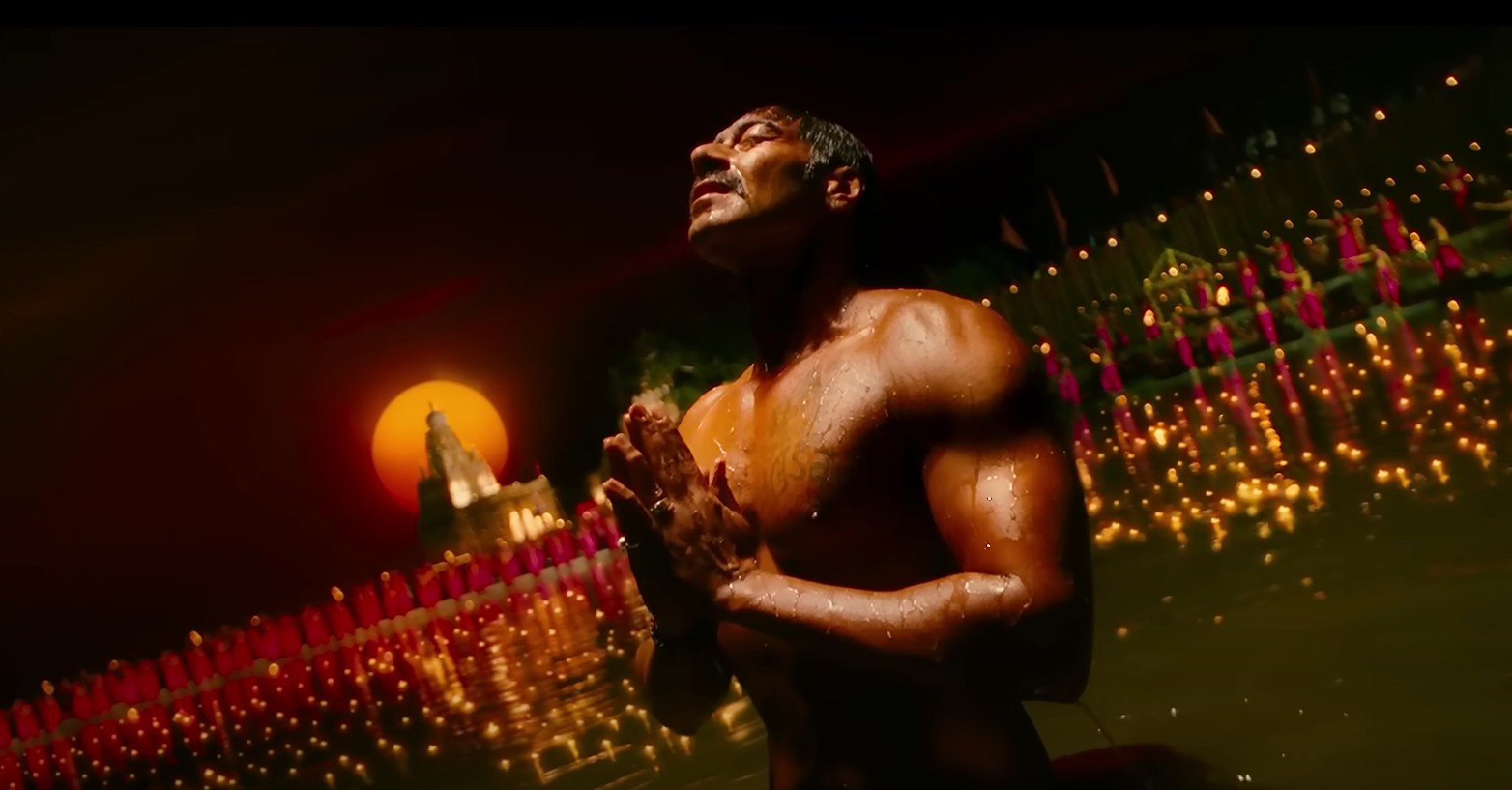 ये सुपरस्टार है बॉलीवुड का सबसे बड़ा शिव भक्त, फिल्मों के नाम से सीने पर टैटू तक- हर जगह महादेव का नाम