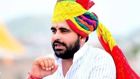 बासनपीर की छतरियों मामले में रविंद्र भाटी ने लोगों से क्यों कहा- 'अपने असली दुश्मन को पहचानो'