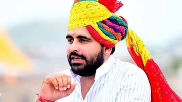 बासनपीर की छतरियों मामले में रविंद्र भाटी ने लोगों से क्यों कहा- 'अपने असली दुश्मन को पहचानो'