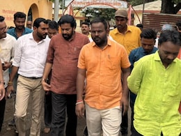 Bacchu Kadu : 8 दिवस 138 किमी; बच्चू कडूंच्या 7/12 कोरा यात्रेला आजपासून सुरुवात Bacchu Kadu : 8 दिवस 138 किमी; बच्चू कडूंच्या 7/12 कोरा यात्रेला आजपासून सुरुवात