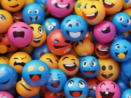 World Emoji day: क्या एक दिन शब्दों को बेदखल कर देंगे इमोजी? World Emoji day: क्या एक दिन शब्दों को बेदखल कर देंगे इमोजी?