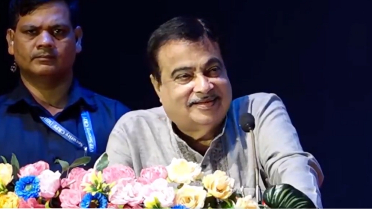 'सरकार निकम्‍मी होती है, चलती गाड़ी को पंचर करने में माहिर...' नितिन गडकरी ने क्‍यों कहा ऐसा?