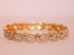 Raksha Bandhan special: ₹1000 में ये Bangles बढ़ा देंगी हाथों की रौनक, ऐसा स्टाइलिश कलेक्शन फिर नहीं मिलेगा Raksha Bandhan special: ₹1000 में ये Bangles बढ़ा देंगी हाथों की रौनक, ऐसा स्टाइलिश कलेक्शन फिर नहीं मिलेगा