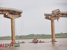 Gujarat Bridge That Fell Shook When Cars Crossed, Was Disaster-In-Waiting Gujarat Bridge That Fell Shook When Cars Crossed, Was Disaster-In-Waiting