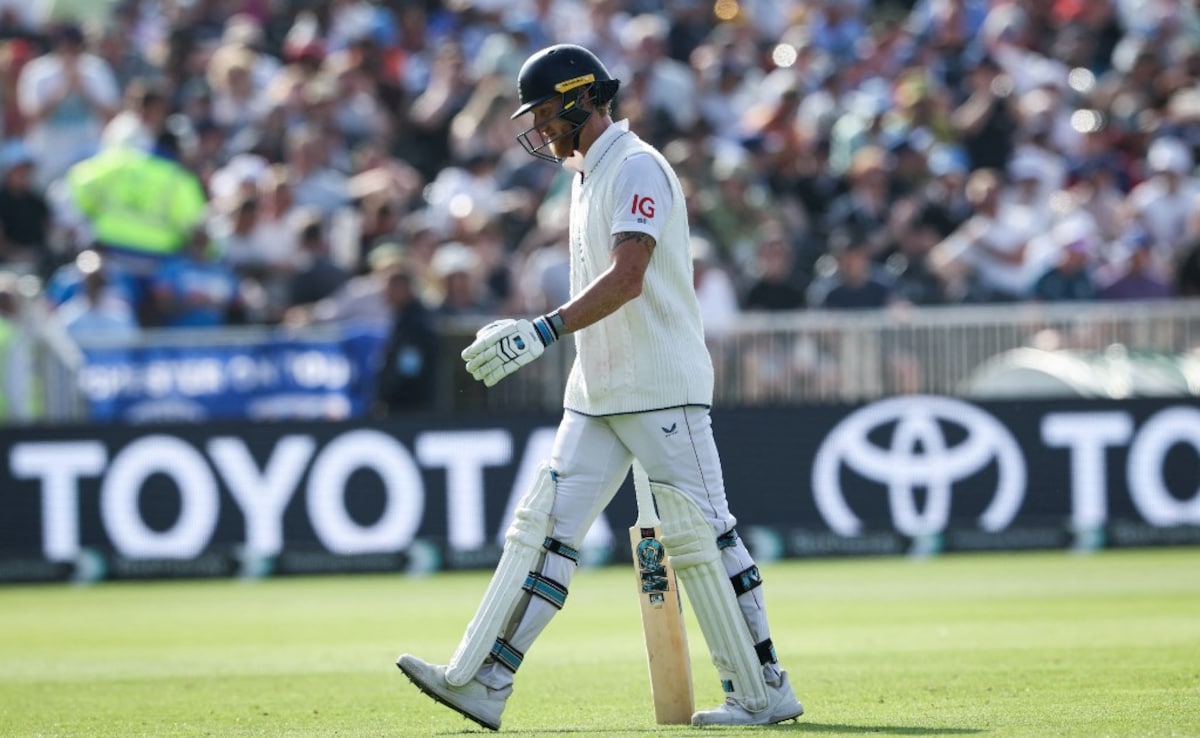England Captain Ben Stokes Retires Hurt On 66 Against India During Manchester Test
