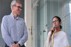 Omar Abdullah Thanks Mamata Banerjee For Her Support, Invites Her To Visit The Region Omar Abdullah Thanks Mamata Banerjee For Her Support, Invites Her To Visit The Region