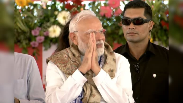 मोतिहारी की रैली में नीतीश ने ऐसा क्या कहा कि PM मोदी ने जोड़े हाथ मोतिहारी की रैली में नीतीश ने ऐसा क्या कहा कि PM मोदी ने जोड़े हाथ