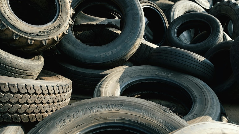 Footwear Fashioned From Rubber Tires As Economic Crisis Hits South Sudan Footwear Fashioned From Rubber Tires As Economic Crisis Hits South Sudan