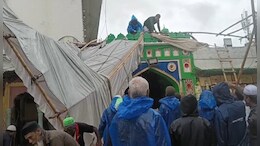 बारिश से अजमेर दरगाह की दीवार गिरी, एक रिक्शा चालक के लिए भी काल बन गई बरसात