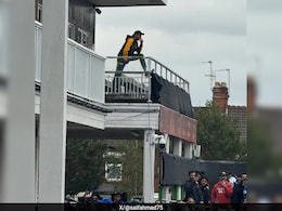 Shahid Afridi's "<i>Kis Muh Se</i>" Remark Backfires, Helplessly Watches Indian Players Leave Stadium