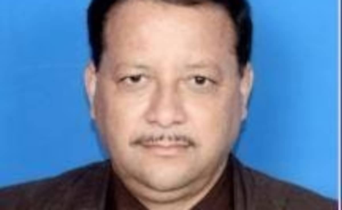 प्रोफेसर डॉक्टर एमपीएस बिष्ट, भू वैज्ञानिक श्रीनगर गढ़वाल सेंटर यूनिवर्सिटी प्रोफेसर डॉक्टर एमपीएस बिष्ट, भू वैज्ञानिक श्रीनगर गढ़वाल सेंटर यूनिवर्सिटी