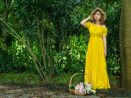 Butter Yellow Dresses गर्मियों में रखती हैं कूल-कूल, स्टाइल में रखती हैं अव्वल, करके देखें ट्राई Butter Yellow Dresses गर्मियों में रखती हैं कूल-कूल, स्टाइल में रखती हैं अव्वल, करके देखें ट्राई