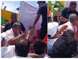 पप्पू यादव के साथ ऐसा सुलूक! राहुल गांधी के विरोध मार्च वाली गाड़ी में चढ़ने तक नहीं दिया, कन्हैया कुमार को भी नीचे उतारा पप्पू यादव के साथ ऐसा सुलूक! राहुल गांधी के विरोध मार्च वाली गाड़ी में चढ़ने तक नहीं दिया, कन्हैया कुमार को भी नीचे उतारा