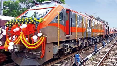 पटना-भागलपुर, दरभंगा से दिल्ली-लखनऊ के लिए 4 नई अमृत भारत ट्रेनें, PM मोदी ने दिखाई हरी झंडी