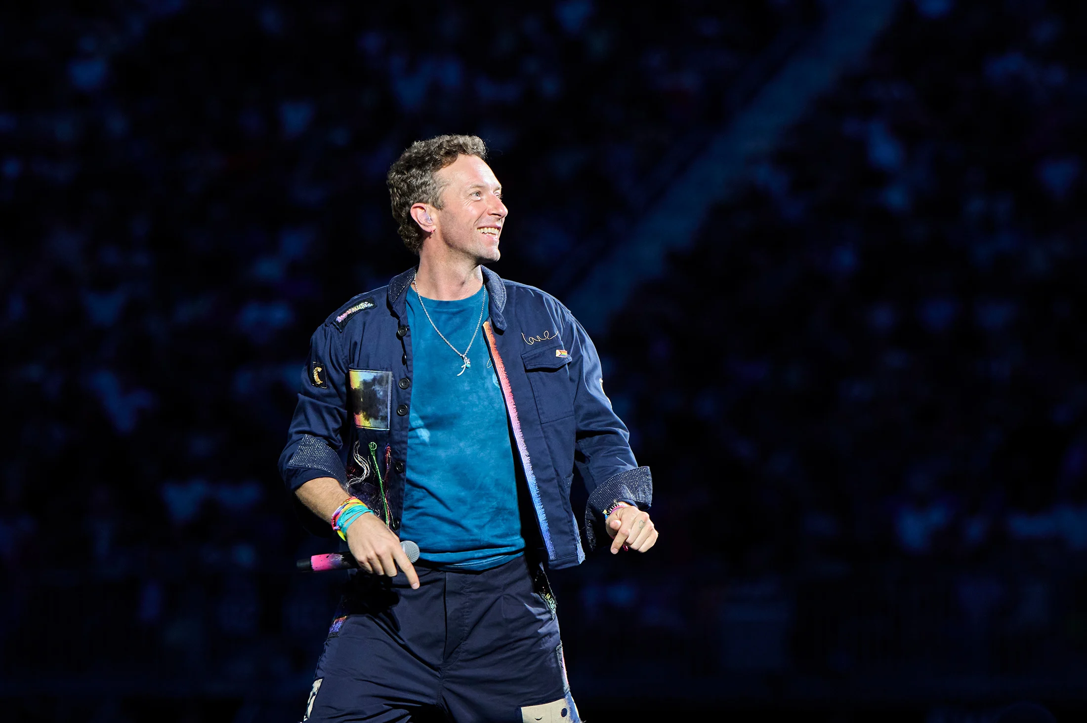 Astronomer CEO Resigns After Being Caught On Coldplay Kiss Cam