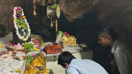 पुजारी को आया था खजाने का सपना, 65 साल पहले खुदाई में गुफा से निकले पातालेश्वर महादेव... खूब है इसकी मान्यता