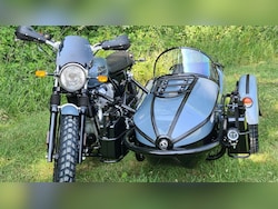 Royal Enfield Interceptor 650 Modified With Sidecar For &#039;Adventurous&#039; Riders