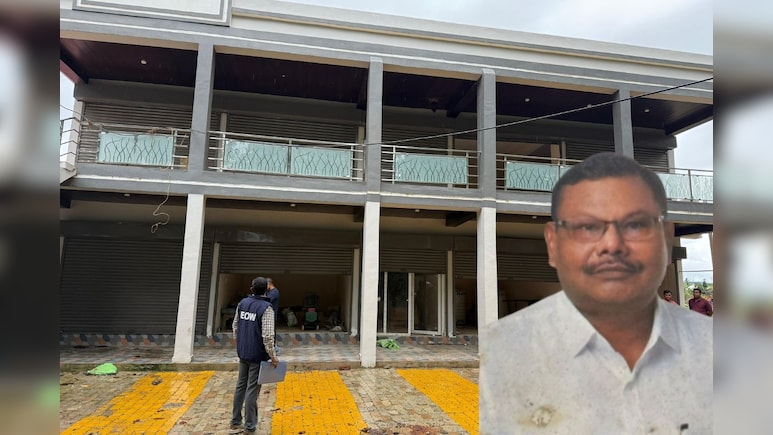 बाघ की खाल, महंगी शराब, 12 करोड़ की संपत्ति... EOW जांच के बाद लापता डिप्टी कमिश्नर के घर से क्या कुछ मिला?