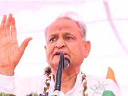 बीकानेर पहुंचे अशोक गहलोत, मोदी सरकार पर जमकर बरसे; पूछा- 26 लोगों की मौत का जिम्मेदार कौन? बीकानेर पहुंचे अशोक गहलोत, मोदी सरकार पर जमकर बरसे; पूछा- 26 लोगों की मौत का जिम्मेदार कौन?
