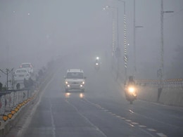 दिल्ली, नोएडा में आज क्यों छाई धुंध? बारिश थमते ही बढ़ा प्रदूषण, आनंद विहार की हवा सबसे खराब दिल्ली, नोएडा में आज क्यों छाई धुंध? बारिश थमते ही बढ़ा प्रदूषण, आनंद विहार की हवा सबसे खराब
