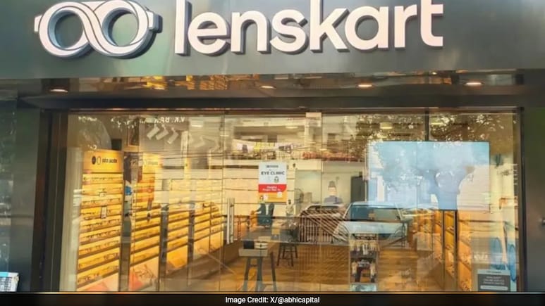 Lenskart Sets IPO Price Band At Rs 382-402, Subscription Opens October 31