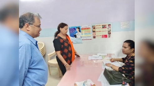 पद्मश्री से सम्मानित सुभ्रत राय पत्नी के साथ अस्पतालों के काटते रहे चक्कर, नहीं मिला रेबीज का इंजेक्शन