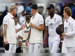 मैनचेस्टर टेस्ट में हैंडशेक कंट्रोवर्सी: जडेजा, सुंदर और बेन स्टोक्स के बीच मैदान पर आखिर हुआ क्या?