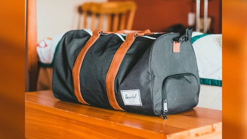 500 रुपये से भी कम कीमत में पाएं ये शानदार Gym Bags, स्टाइल और क्वालिटी में हैं एक दम बढ़िया!