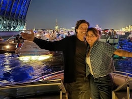 Shaan Gives Sneak Peek Into His "Russian Diaries" With Wife Radhika Mukherji Shaan Gives Sneak Peek Into His "Russian Diaries" With Wife Radhika Mukherji