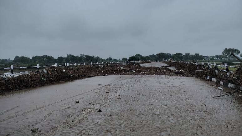 Kota: थम गया पार्वती नदी का तांड़व, हाड़ौती में बने बाढ़ जैसे हालात से फिलहाल राहत Kota: थम गया पार्वती नदी का तांड़व, हाड़ौती में बने बाढ़ जैसे हालात से फिलहाल राहत