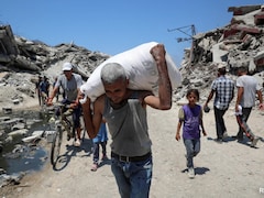 Israel Begins Daily Pause In Fighting In Parts of Gaza Amid Surging Hunger