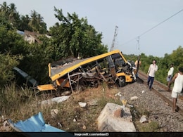 2 Students Die After Train Hits Bus, Driver Had Insisted On Crossing Track 2 Students Die After Train Hits Bus, Driver Had Insisted On Crossing Track