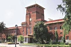 Stay Or Leave? DU Students Weigh New 4-Year Undergraduate Programme Stay Or Leave? DU Students Weigh New 4-Year Undergraduate Programme