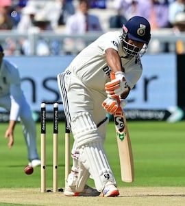"Batting For A Draw?" Rishabh Pant Brutally Taunted By England Star. The Conversation Is Hilarious