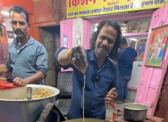 This Street Vendor In Jaipur Is Nicknamed  This Street Vendor In Jaipur Is Nicknamed