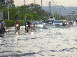 Rajasthan Weather: मानसून ने राजस्थान के हर कोने को भिगोया, 126 फीसदी ज्यादा बारिश दर्ज, आज भी 24 जिलों में अलर्ट जारी Rajasthan Weather: मानसून ने राजस्थान के हर कोने को भिगोया, 126 फीसदी ज्यादा बारिश दर्ज, आज भी 24 जिलों में अलर्ट जारी