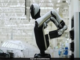 Chinese Firm Unveils World's First Humanoid Robot Capable Of Changing Own Battery Chinese Firm Unveils World's First Humanoid Robot Capable Of Changing Own Battery
