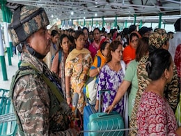 अमरनाथ यात्रा के लिए चौथे दिन 7 हजार श्रद्धालु रवाना, अब तक 25 हजार ने किए बाबा बर्फानी के दर्शन अमरनाथ यात्रा के लिए चौथे दिन 7 हजार श्रद्धालु रवाना, अब तक 25 हजार ने किए बाबा बर्फानी के दर्शन