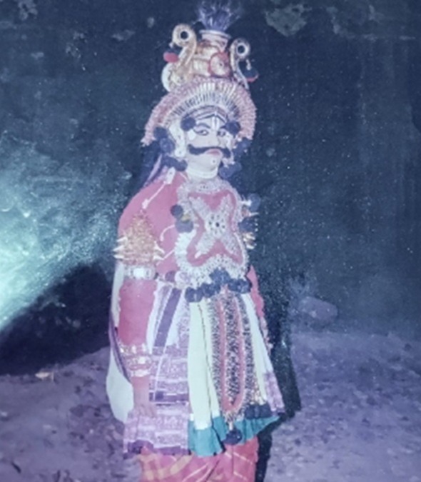 कभी सड़कों पर बेचा पानी, आज बना बॉलीवुड का दिग्गज नाम, फिल्म ने की बजट से 25 गुना ज्यादा कमाई, IMDb रेटिंग 9.5