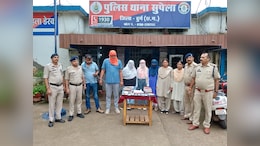 स्पा सेंटर की आड़ में देह व्यापार, छापे के दौरान इस हाल में मिले, पकड़े जाने के बाद अब छिपा रहे चेहरा