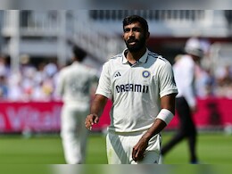 'अनफिट हैं तो बिल्कुल भी...', पूर्व भारतीय दिग्गज ने जसप्रीत बुमराह को लेकर दे दिया बड़ा बयान 'अनफिट हैं तो बिल्कुल भी...', पूर्व भारतीय दिग्गज ने जसप्रीत बुमराह को लेकर दे दिया बड़ा बयान