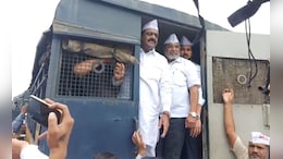 Shaktipeeth Highway: 'शक्तीपीठ' विरोधात चक्काजाम! पालखी मार्ग रोखला, राजू शेट्टींसह कार्यकर्त्यांची धरपकड